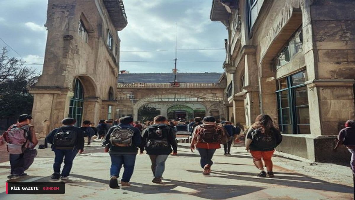 Rize’de YKS Günü: 6 Bin 925 Genç Geleceği İçin Ter Dökecek!