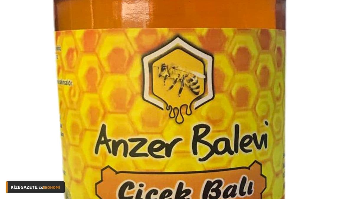 Rize'nin Altın Değeri Anzer Balı Raflarda: Kilogram Fiyatı 7 Bin TL, Dolumlar Hız Kesmiyor!