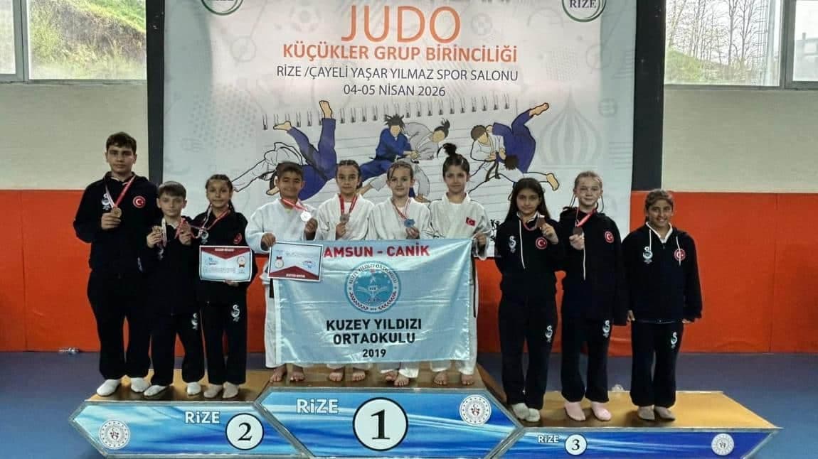 Rize'de Okullar Arası Spor Müsabakaları Sona Erdi