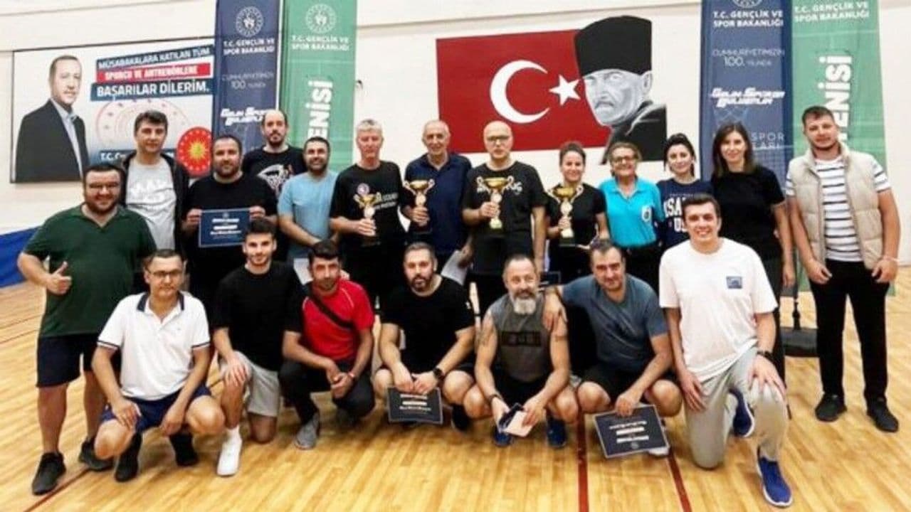 Rize'de Masa Tenisi Turnuvası: Şampiyonlar Belli Oldu