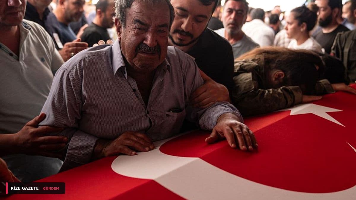 Rize'de Yas: Fırtına Deresi'nde Şehit Düşen AFAD Kahramanı Son Yolculuğuna Uğurlandı
